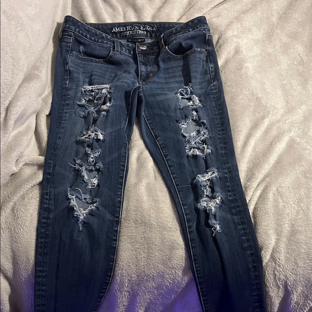 American Eagle Outfitters Women's Ripped Dark Blue Skinny Jeans